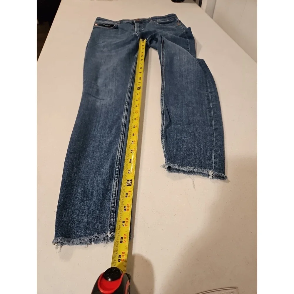 Vineyard Vines Women's High Rise Skinny Stretch Jeans  Sz 30 Raw Hem Denim (1408